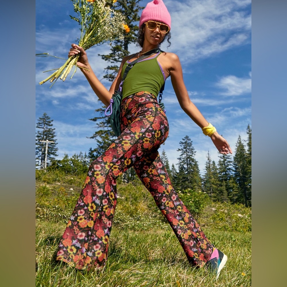 BEYOND YOGA wide leg SOLD OUT